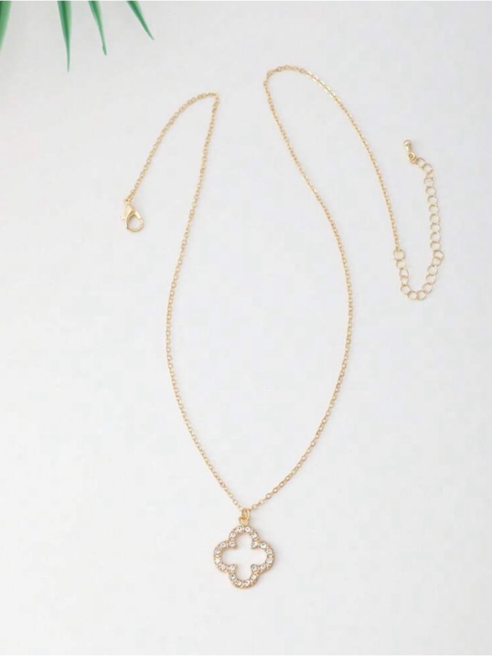 Gold Tone Open Clover Necklace